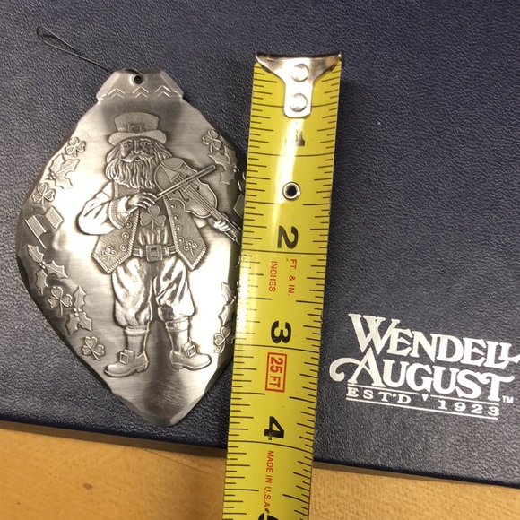 Wendell August Santas of the World IRELAND ornament